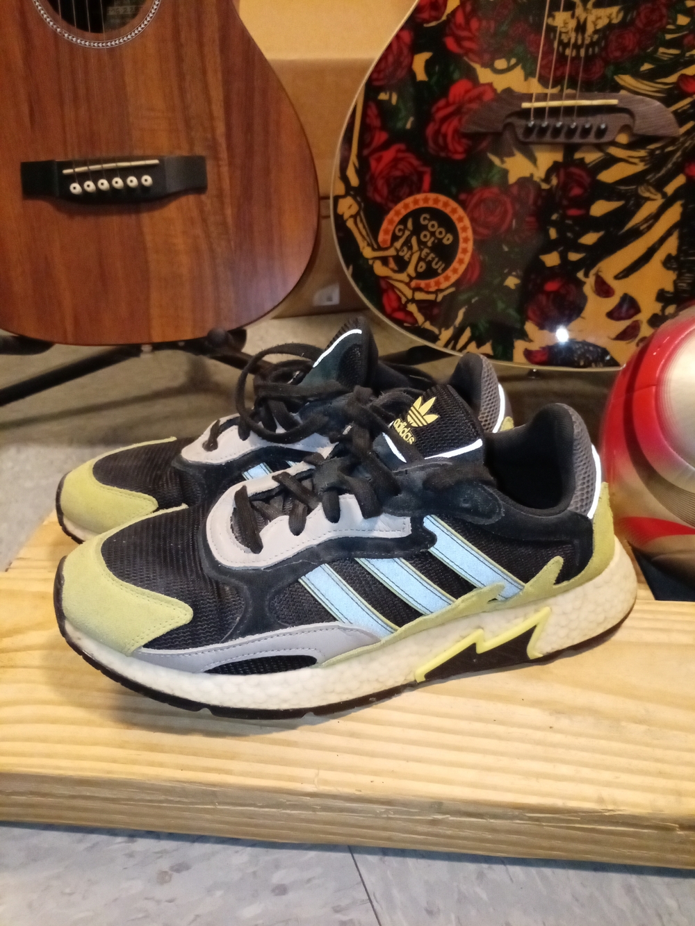 Adidas Originals Men's Size 10 Tresc Run Black Mossy Green